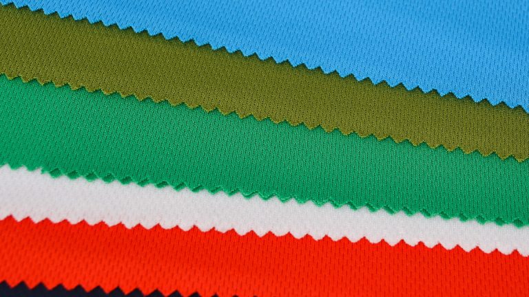 Catálogo de telas, venta de textiles y telas por metros y rollos.